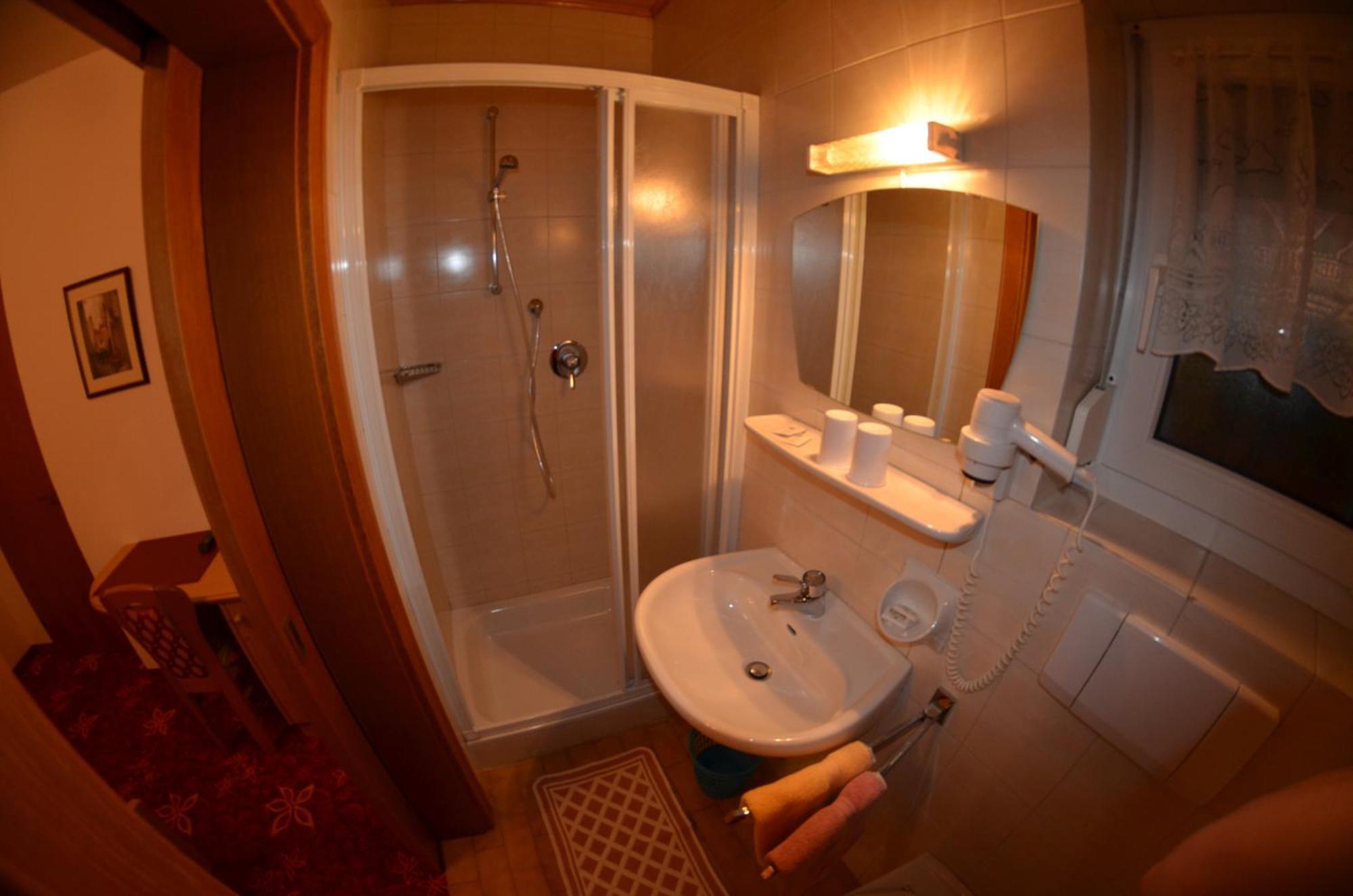 Garni Ossi Bed & Breakfast Santa Cristina Val Gardena ห้อง รูปภาพ